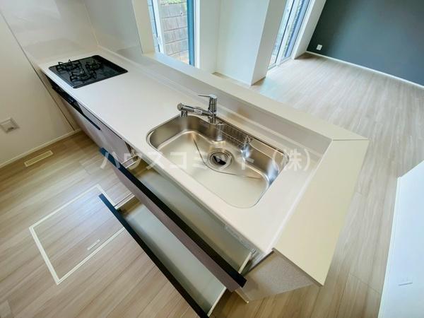 富里市七栄の新築一戸建