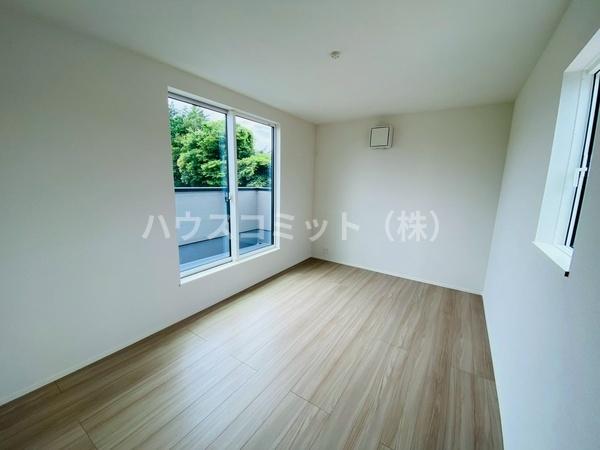 富里市七栄の新築一戸建