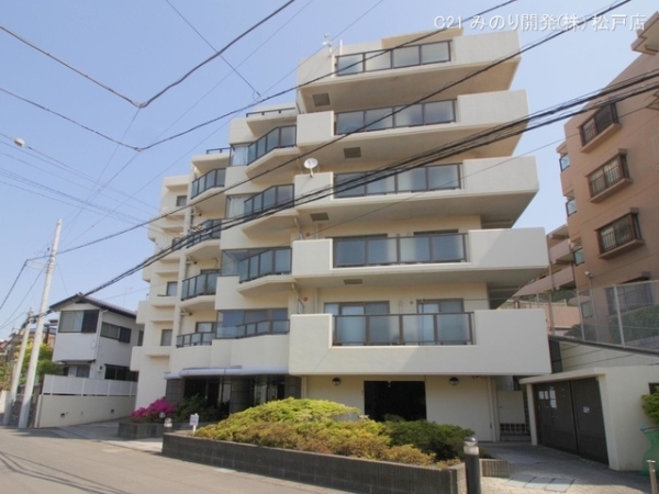 ウェルコート市川