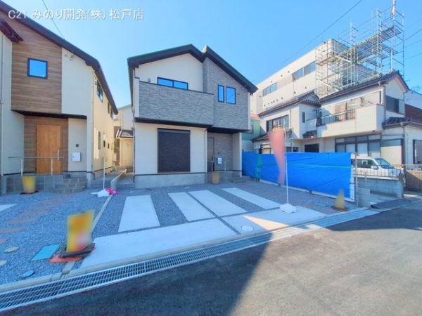 流山市三輪野山１丁目の新築一戸建