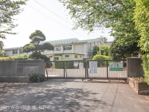 松戸市大橋の新築一戸建(松戸市立第五中学校)