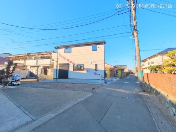 松戸市六実１丁目の新築一戸建