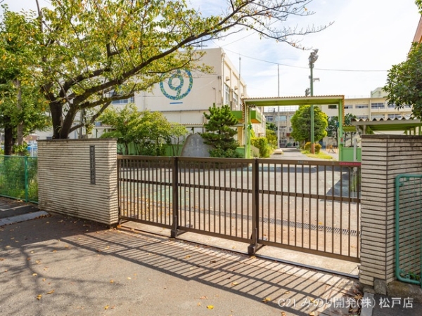 市川市菅野4丁目の新築一戸建(市川市立菅野小学校)