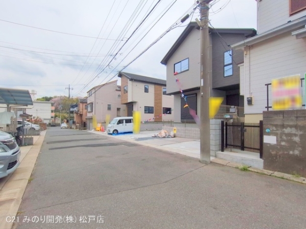 流山市三輪野山１丁目の新築一戸建