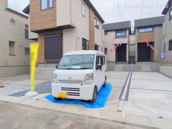流山市三輪野山１丁目の新築一戸建