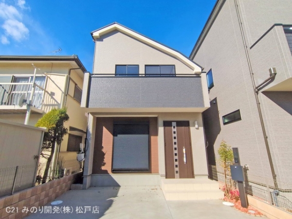 市川市福栄４丁目の新築一戸建