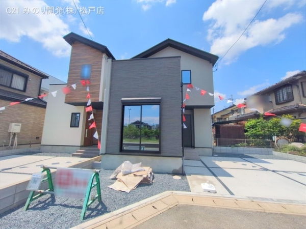 鎌ケ谷市くぬぎ山３丁目の新築一戸建
