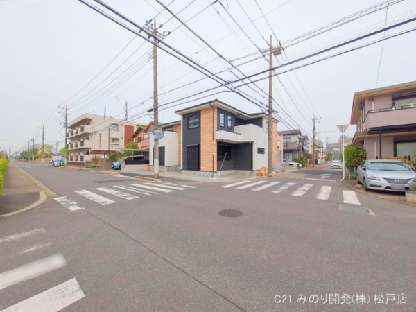 松戸市新松戸南２丁目の新築一戸建
