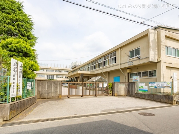 市川市平田４丁目の新築一戸建(市川市立第八中学校)
