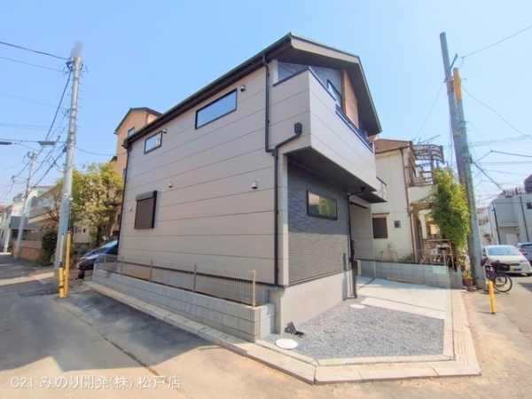 市川市平田４丁目の新築一戸建
