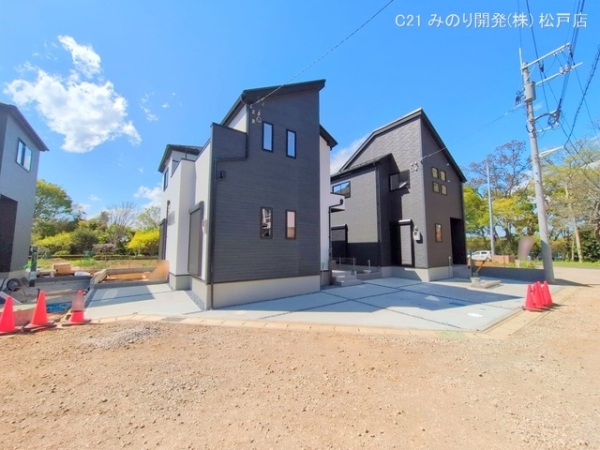 柏市花野井の新築一戸建