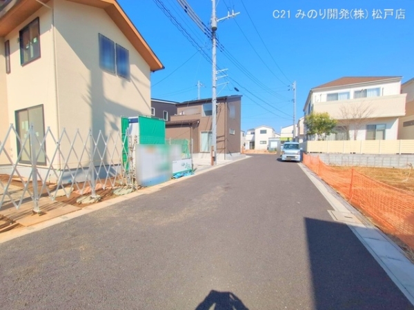 鎌ケ谷市東道野辺４丁目の新築一戸建