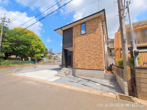 柏市東柏１丁目の新築一戸建