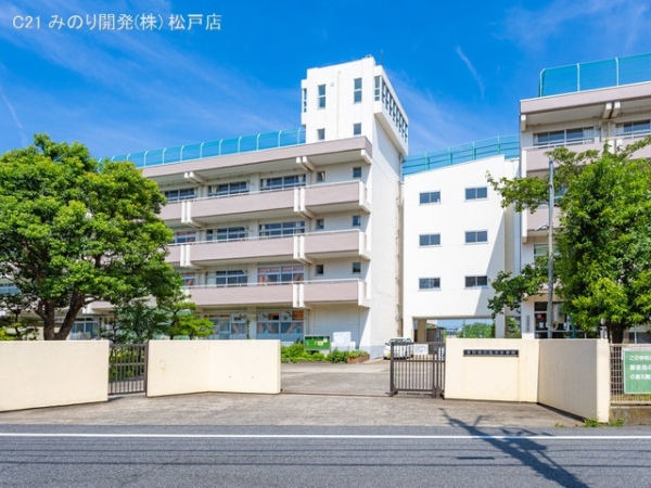 市川市東菅野4丁目の新築一戸建(市川市立北方小学校)