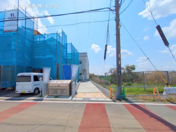 市川市稲越３丁目の新築一戸建