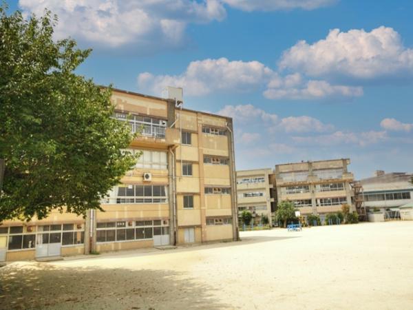 松戸市二十世紀が丘美野里町の土地(柿ノ木小学校)