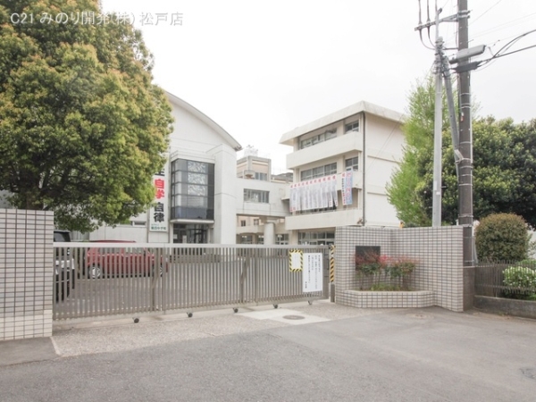 松戸市五香2丁目の新築一戸建(松戸市立第四中学校)