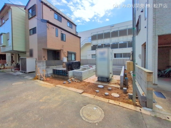 市川市南八幡５丁目の新築一戸建