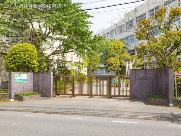 市川市湊新田2丁目の土地(市川市立新浜小学校)