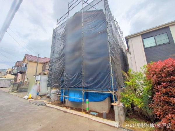 柏市新逆井１丁目の新築一戸建