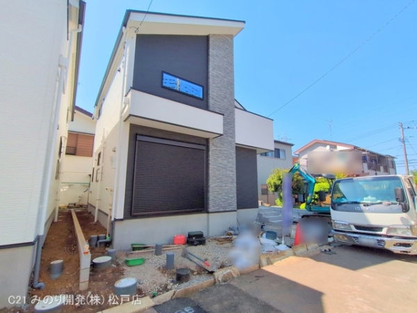 流山市向小金３丁目の新築一戸建