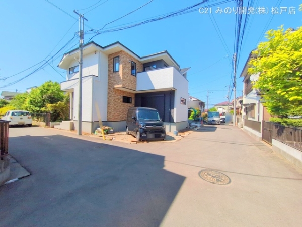 流山市向小金３丁目の新築一戸建