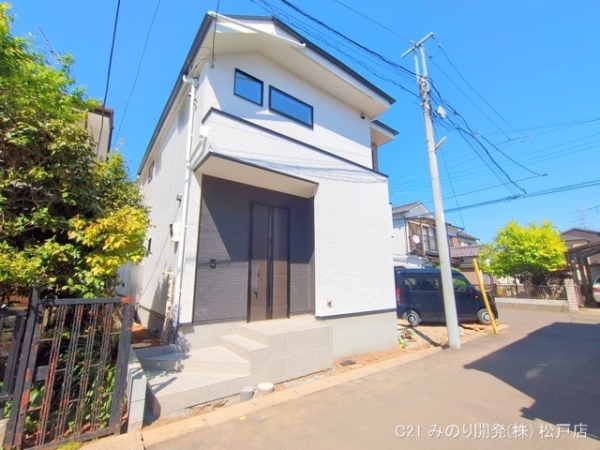流山市向小金３丁目の新築一戸建