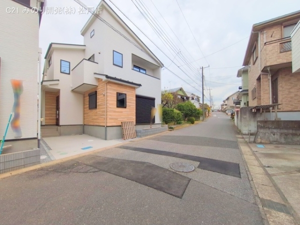流山市加４丁目の新築一戸建