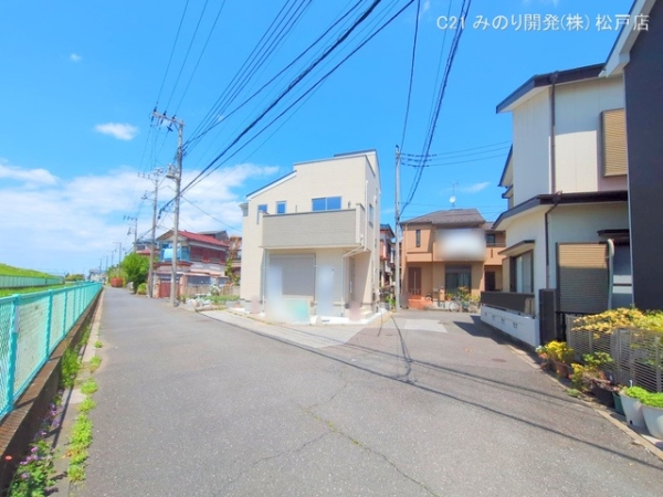 市川市田尻５丁目の新築一戸建