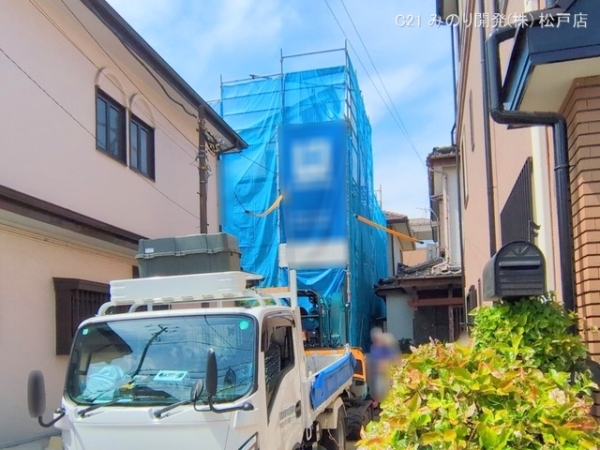 市川市新井３丁目の新築一戸建