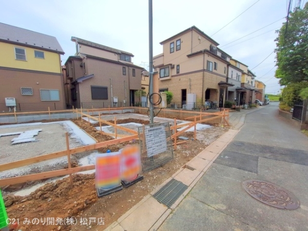 市川市稲荷木２丁目の新築一戸建