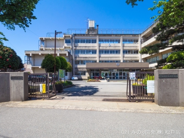 柏市西原1丁目の新築一戸建(柏市立西原中学校)