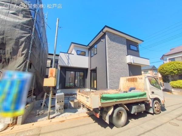 市川市東菅野４丁目の新築一戸建