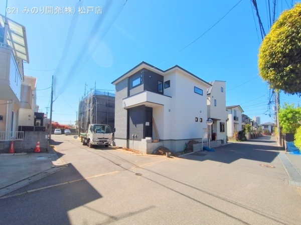 市川市東菅野４丁目の新築一戸建