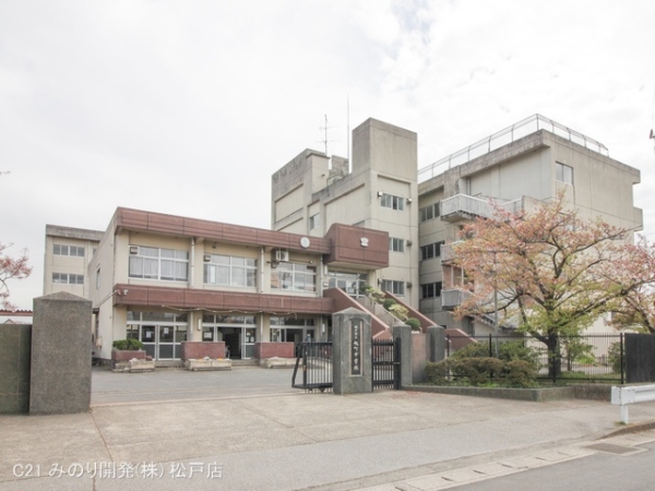 松戸市栄町7丁目の土地(松戸市立旭町中学校)