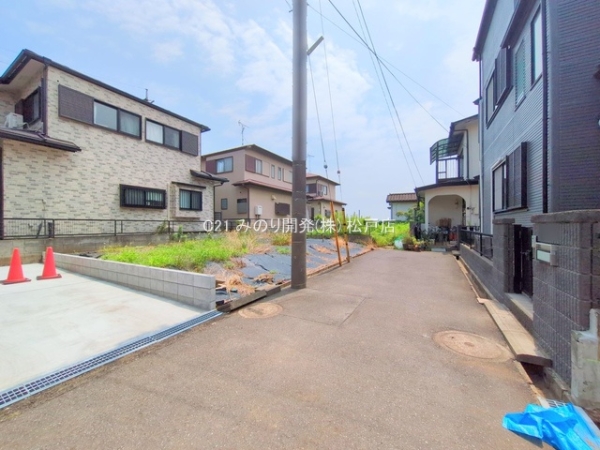 柏市関場町の新築一戸建