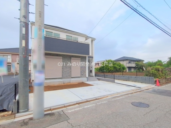 松戸市新松戸６丁目の新築一戸建