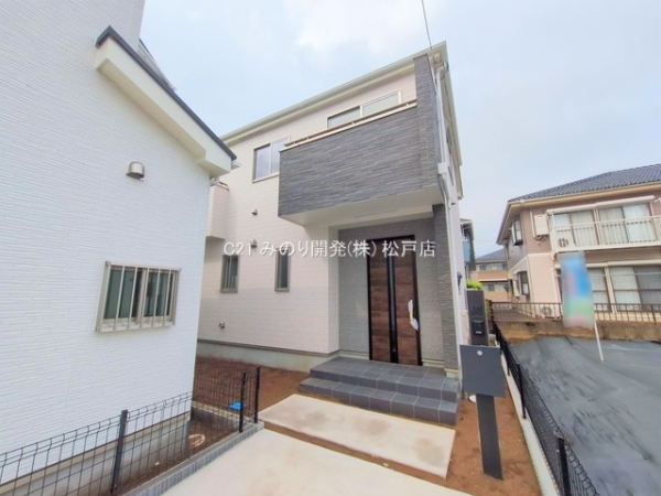 松戸市新松戸６丁目の新築一戸建