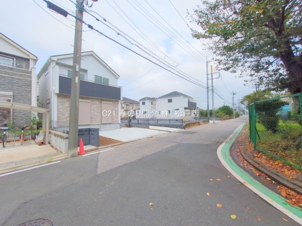 松戸市新松戸６丁目の新築一戸建