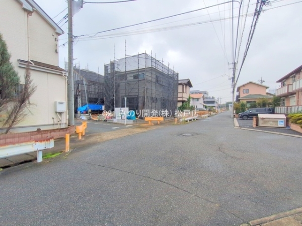 流山市三輪野山１丁目の新築一戸建