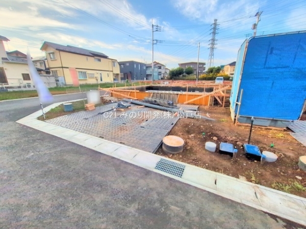 松戸市栗ケ沢の新築一戸建