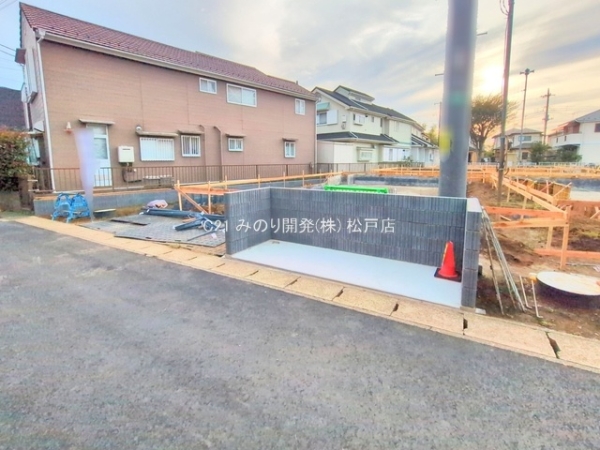 松戸市栗ケ沢の新築一戸建