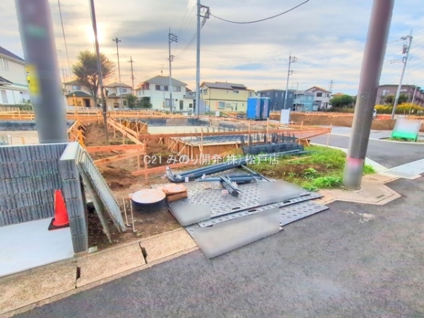 松戸市栗ケ沢の新築一戸建