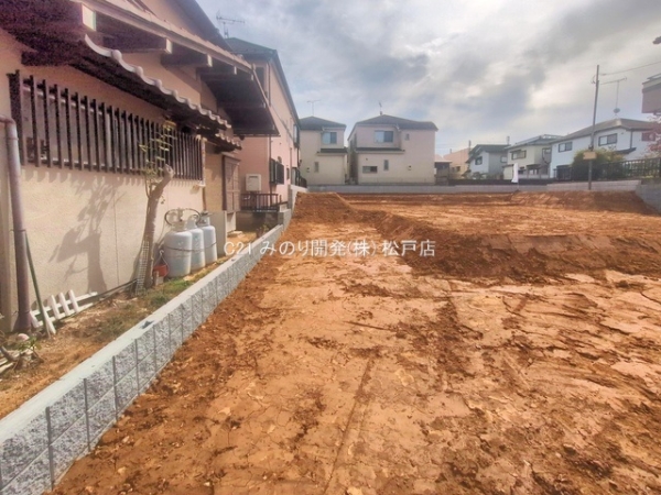 松戸市上本郷の新築一戸建