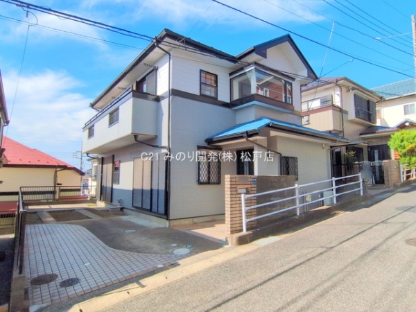 柏市関場町の中古一戸建