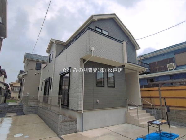 松戸市小金原７丁目の新築一戸建