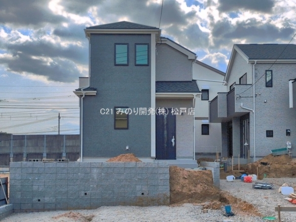 松戸市八ケ崎５丁目の新築一戸建
