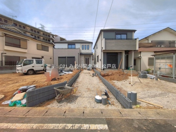 松戸市三矢小台３丁目の新築一戸建