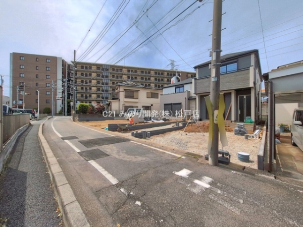 松戸市三矢小台３丁目の新築一戸建
