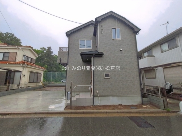 鎌ケ谷市北中沢２丁目の新築一戸建
